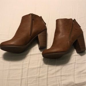 Brand new brown ankle booties